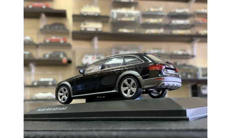 2009 Audi A4 B8 Allroad Typ (8K)   Phantomschwarz, масштабная модель, Minichamps, scale43