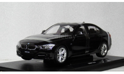 BMW 335i (F30) Limousine 2011