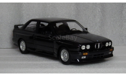 BMW M3 E30 Street Evo 1989 / Minichamps