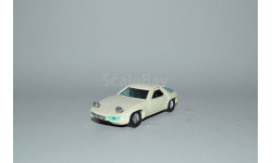 Porsche 928