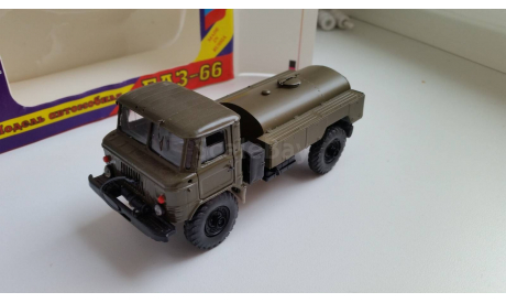 ГАЗ-66, цистерна, хаки. Русская Миниатюра., масштабная модель, 1:43, 1/43