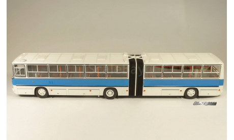Ikarus 280.33M белый с синей полосой Classicbus 1:43 04005F, масштабная модель, scale43