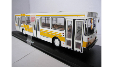1:43 ЛиАЗ 5256 Classicbus С РУБЛЯ!, масштабная модель, scale43