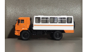 Надстройка вахта НЕФАЗ, цвет белый, оранжевые короба, закрытая лестница, запчасти для масштабных моделей, scale43