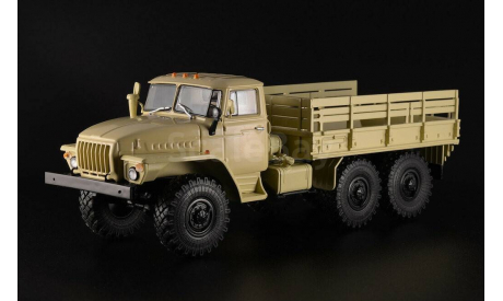 УРАЛ-4320 песочный, масштабная модель, Автоистория (АИСТ), scale43