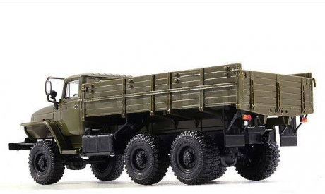 УРАЛ-43202-31 длинный нос (двигатель ЯМЗ-238 ), хаки, масштабная модель, НАШИ ГРУЗОВИКИ, scale43