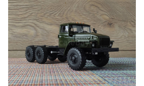 Шасси УРАЛ-4320 кабина хаки, масштабная модель, Автоистория (АИСТ), scale43