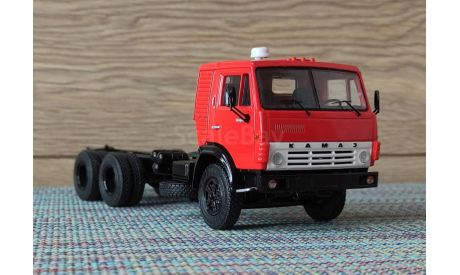 Шасси с кабиной КамАЗ-53212, красная кабина, масштабная модель, Start Scale Models (SSM), scale43