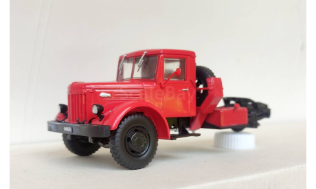 !!! УЦЕНКА МАЗ-200в (красный), масштабная модель, DeAgostini, scale43