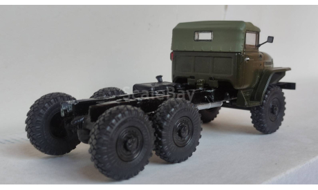 !!! УЦЕНКА Шасси УРАЛ-377 кабина хаки, масштабная модель, Автоистория (АИСТ), scale43
