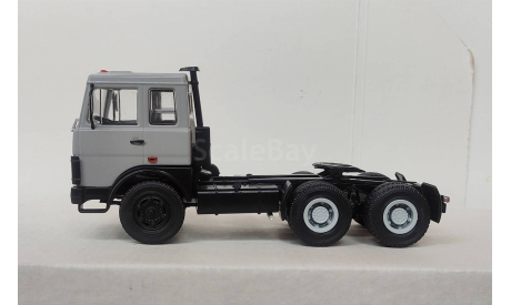 МАЗ-6422 ранний, серая кабина, масштабная модель, Автоистория (АИСТ), scale43
