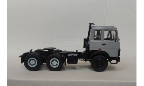 МАЗ-6422 ранний, серая кабина, масштабная модель, Автоистория (АИСТ), scale43