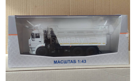 SSM в боксе КамАЗ 6520, дорестайлинг, белый, масштабная модель, Start Scale Models (SSM), scale43
