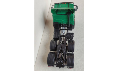 МАЗ-6422 поздний, зеленая кабина, масштабная модель, Автоистория (АИСТ), scale43