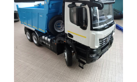 КАМАЗ 65952 с установленным поворотным мостом, сборная модель автомобиля, scale43