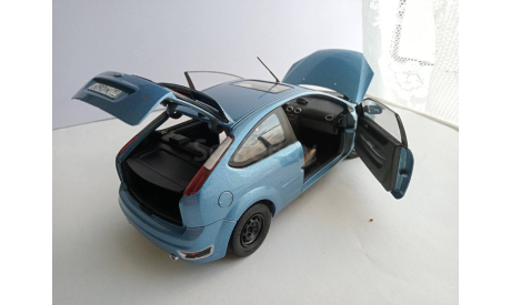 FORD Focus ST  1:24, голубой, масштабная модель, Bauer/Cararama/Hongwell, scale24