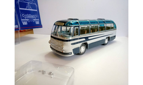 ULTRA Models. ЛАЗ-695 пригородный (1956), масштабная модель, scale43