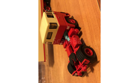 Scania 111 с прицепом Hamburger Minichamps 1-43 (лот в мск), масштабная модель, scale43