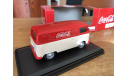 Volkswagen Bulli T1 Transporter (Cargo Van 1962) красно-белый Coca Cola Motor City 1-43 (лот в мск), масштабная модель, 1:43, 1/43, Motor City Classics