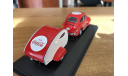 Volkswagen Beetle красный с прицепом Coca Cola Motor City 1-43 (лот в мск), масштабная модель, Motor City Classics, scale43
