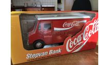 Stepvan Bank Coca Cola ERTL 1-43 (лот в мск), масштабная модель, scale43, ERTL (Auto World)