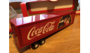 Freightliner holiday caravan Coca Cola Motor City 1-43 (лот в мск), масштабная модель, Motor City Classics, scale43