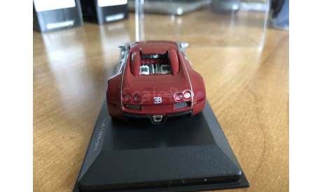 Bugatti Veyron Centennaire chrome red Minichamps 1-43 (лот в мск), масштабная модель, scale43