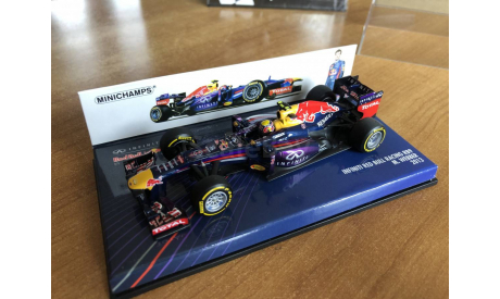 Minichamps F1 Red Bull  RB 9 Webber M. 2013 KK (лот в мск), масштабная модель, scale43