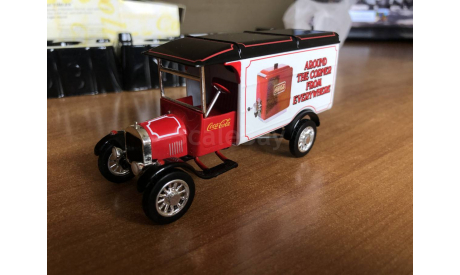 Matchbox YYM96509 Ford Model TT 1926 CocaCola (лот в мск), масштабная модель, scale0