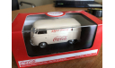 Volkswagen T1 Cargo Van 1962 белый Coca Cola Motor City 1-43 (лот в мск), масштабная модель, Motor City Classics, scale43