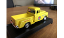 Chevrolet 1955 pickup Stepside Coca Cola Motor City 1-43 (лот в мск), масштабная модель, Motor City Classics, scale43