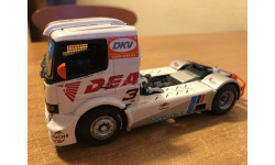 Minichamps Mercedes Atego sport DKV M Team 1998 #3 1-43 (лот в мск)