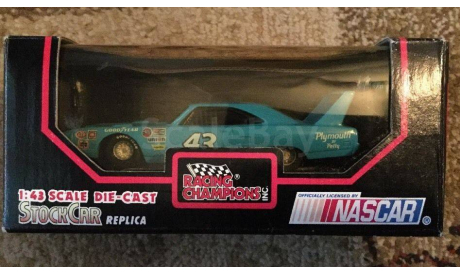 Racing champion Richard Petty Plymouth Superbird 1970 1-43 + ОБМЕН, масштабная модель, 1:43, 1/43