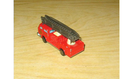 POMPIER TRUCK Majorette 1/100 made in France, редкая масштабная модель, Majorette made in France, scale100