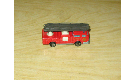 POMPIER TRUCK Majorette 1/100 made in France, редкая масштабная модель, Majorette made in France, scale100