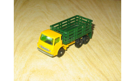 DODGE STAKE TRUCK *Matchbox* series 1/87, редкая масштабная модель, Matchbox made in England, scale87