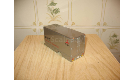 Надстройка Фургон Mitsubishi Fuso FK 4х2 Масштаб 1/43, масштабная модель, Diealer version 1/43, scale43