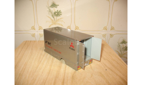 Надстройка Фургон Mitsubishi Fuso FK 4х2 Масштаб 1/43, масштабная модель, Diealer version 1/43, scale43