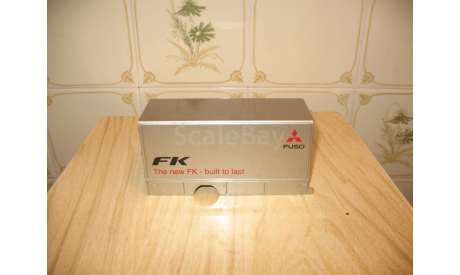 Надстройка Фургон Mitsubishi Fuso FK 4х2 Масштаб 1/43, масштабная модель, Diealer version 1/43, scale43