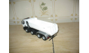 Renault Kerax 8x4 2008 г. Norev 1/43., масштабная модель, scale43