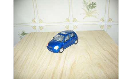 TOYOTA YARIS MK I Масштабная модель 1/35, масштабная модель, official licensed product, scale35