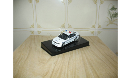 SUBARU LEGACY В4 *99 (Australian POLICE 2001) Масштабная модель 1/43, масштабная модель, Autoart, scale43