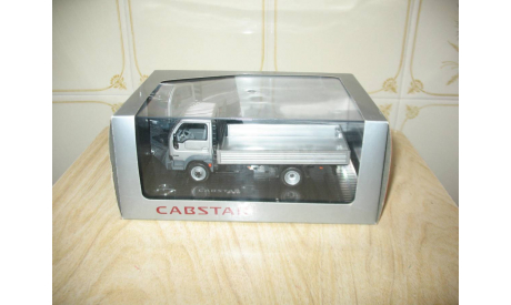 NISSAN CABSTAR (SILVER) Масштабная модель 1/43, масштабная модель, J-Collection, scale43