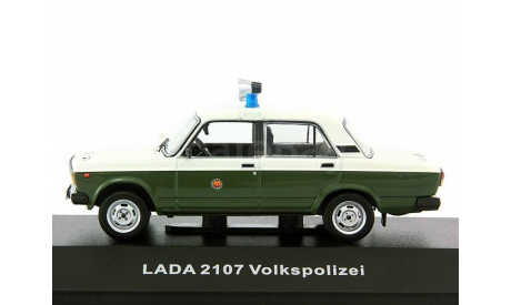 ВАЗ-2107 (1200) LADA Volkspolizei CCC060 CARS & CO, масштабная модель, scale43, IST Models