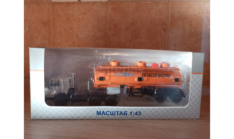 Камаз 54112 с п/п Нефаз Автоистория, масштабная модель, Автоистория (АИСТ), scale43
