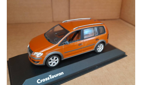 1:43 VW Touran Cross (2007), масштабная модель, Volkswagen, Minichamps, 1/43