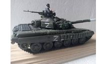 Модель 1/35 Танка Т-72Б1 с экипажем и подставкой, масштабные модели бронетехники, scale35