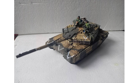 Модель 1/35 Росийского танка Т-90М ’Прорыв’ с экипажем, масштабные модели бронетехники, scale35