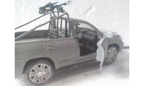 Модель  1/35 Пикап Toyota Land Cruiser 200, масштабная модель, scale35