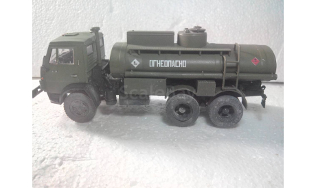 Модель 1/43 АЦ-9-5320 автотопливозаправщик, масштабная модель, scale43